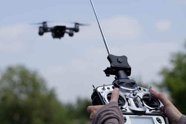 ドローンの資格はどんなものがある？取得方法や費用について;